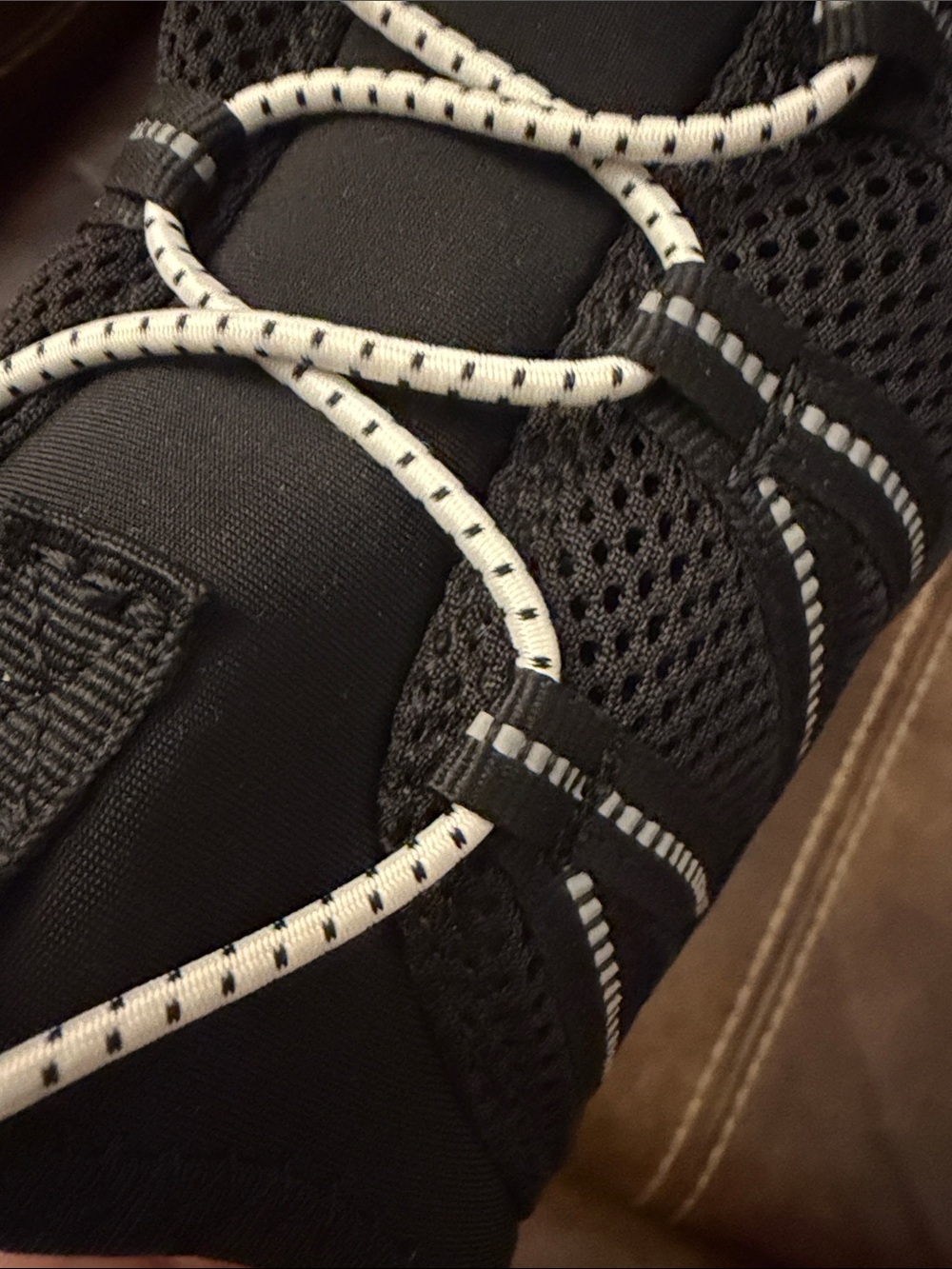 •ALL IN MOTION• “Aurora” Casual/Beach/Pool Shoes Sneakers Size 9 - Black // NWT - Picture 9 of 14